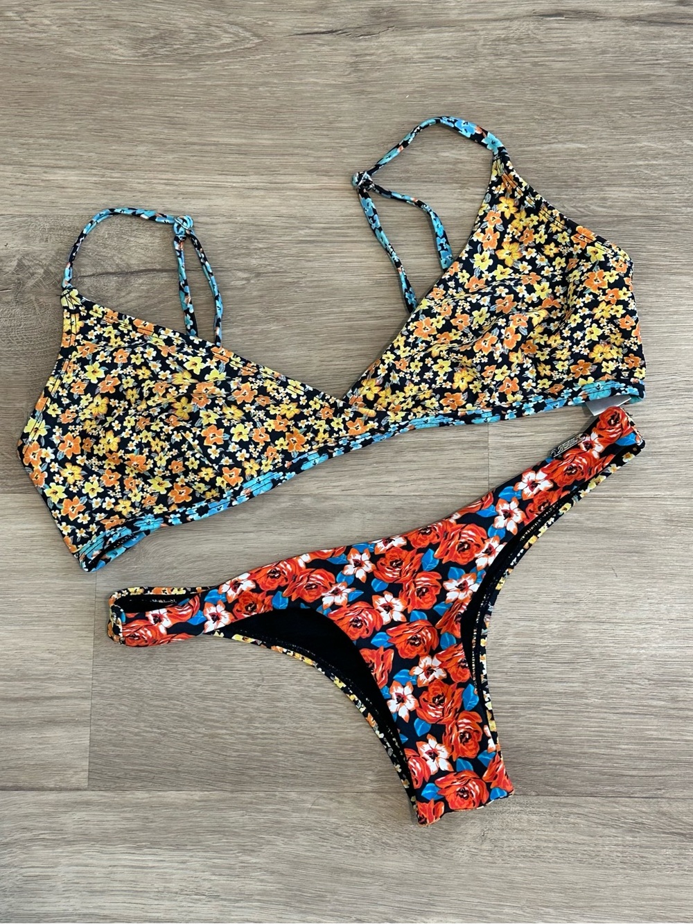 2Chillies Floral Mix Adjustable Bikini Set - Black Multi
